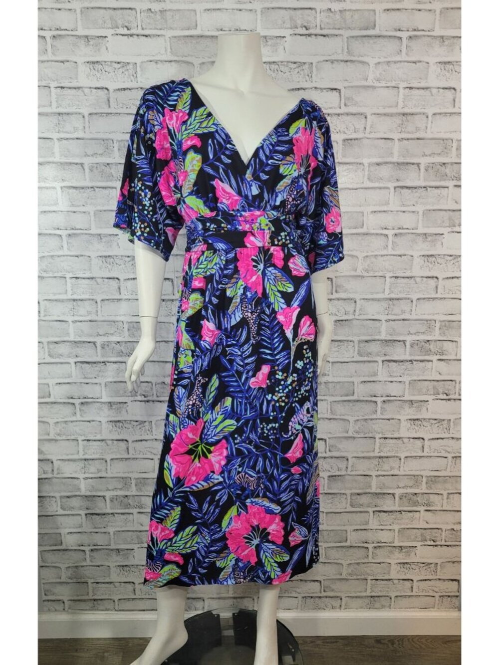 NWT Lilly Pulitzer Parigi Elbow Sleeve Onyx Earned Stripes Midi Dress Medium
